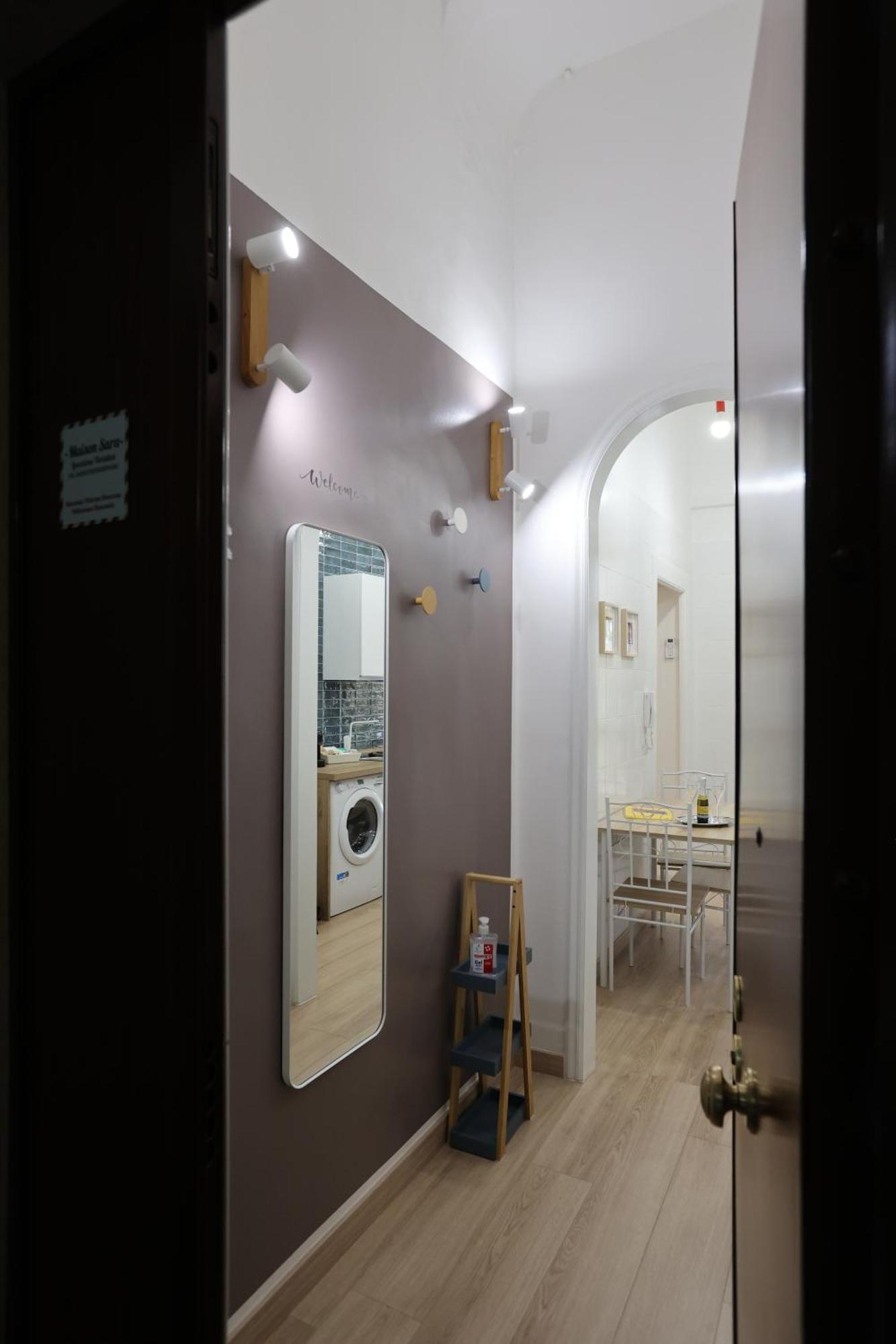 Maison Sara Bari Bagian luar foto